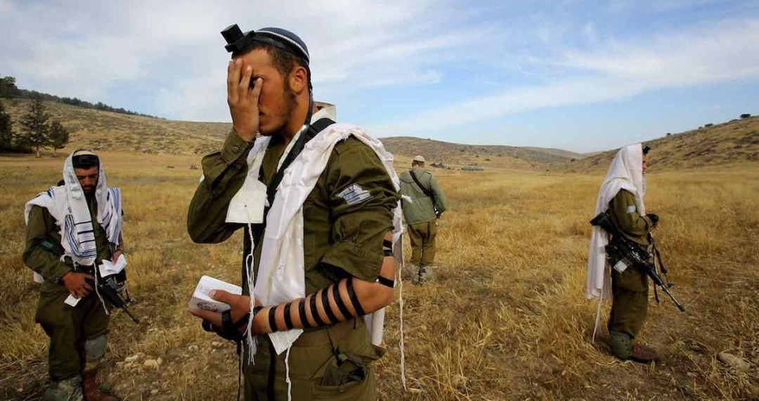 israeli_soldiers_prayer_1